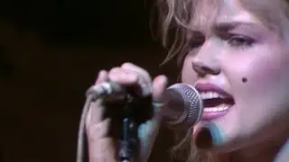 The Go Go's - We Got The Beat (live) - The Old Grey Whistle Test - 1982
