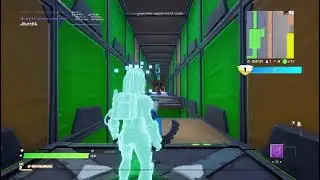 Mobile game ads protrayed by fortnite.