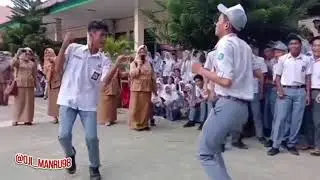 Joget viral Guru dan murid di sekolah|| velocity jedag jedug yg viral di tiktok