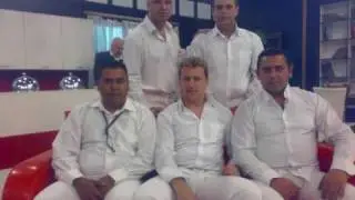 Band Premier Kalino Mome