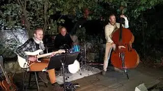 Monk's dream - Labour day
