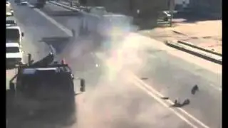 Car crashes into Truck1