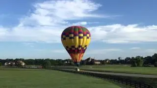 Hot air balloon landing in Franklin Tennessee
