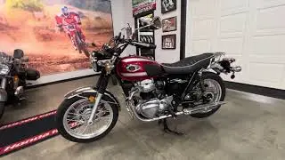 2022 KAWASAKI W800