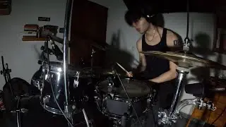 Silvio Rodríguez con batería es Midwest Emo 2