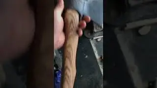 Походны вариант на ручке из акации#axe #wood #woodworking #diy #столяр