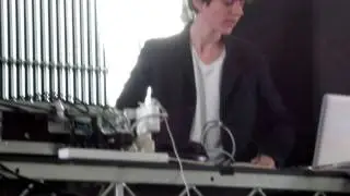 08 Madeon 07  Pop Culture Remix