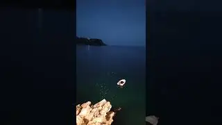 ЛУННЫЙ СВЕТ НА ВОДЕ