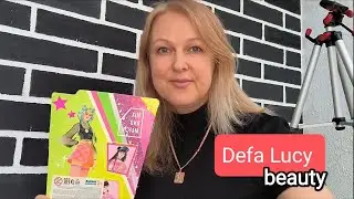 Defa Lucy Beauty с голубыми волосами