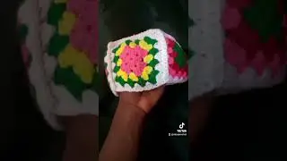 crochet bucket hat with granny stitch, please subscribe