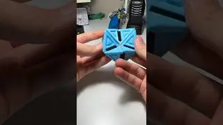 I made a 3d printer triangle spinner!