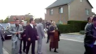 Belcika´da Yolda Köcekler Oyunu ...