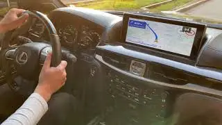 Заводские Яндекс навигатор и антирадар в Lexus LX 570. Демонтрация работы в движении.