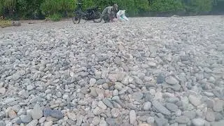 Laut Aceh Selatan indah pemandangan dekat pantai laut banyak batu batuan