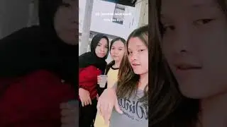 VIRAL ,,, 3 Remaja hot skuiii