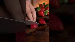 You need to cut strawberries like this!