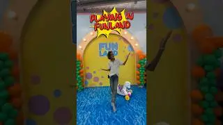 Kamu sudah pernah belum mandi bola.. 