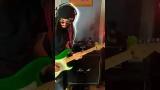 Late night vibes pt 4…🌙 #jonnykt #shorts #guitarsolo #fender @fender