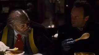 The Hateful Eight 2015-Stew Scene