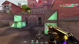 I 1v4'd in front of a pro player with the unreleased vandal skin
