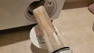 アクア　ドラム式洗濯機　洗濯物6kg程度　ゴミ少し　自己流乾燥までのゴミの量 482目