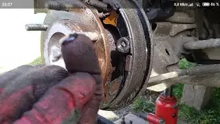 How to fix a leaking rear wheel bearing on an Opel Frontera B once and for all