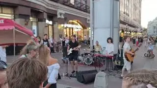 Живой звук на улице