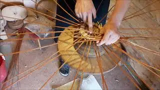 Yuris's MK: Weaving a Bread Bin, Part 1
