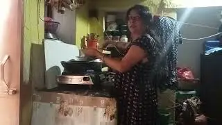 दाल चावल बनाया है कौन कौन खाएगा