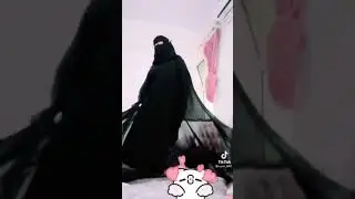 HIJAB girls dancing without Bra Challenge 😜. Somali girls are pretty ❤️🌹