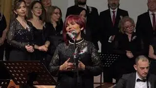 BERRİN KOCAYURT - BÜLBÜLÜN ÇİLESİ YANMAKMIŞ GÜLE
