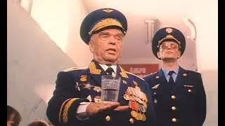 Только здесь бабка не достанет, не унизит гвардейца!