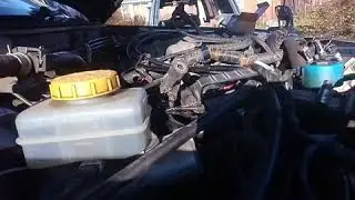 Замена свечей VG33E Spark plugs replacement