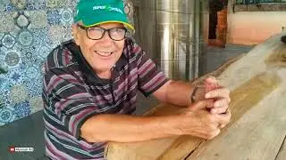 Ele estava na chácara, Sr. Zé Rodrigues, aí tem história.