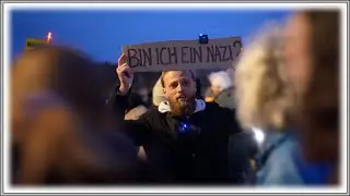Mit DIESEM Schild besuche ich eine Demo gegen Rechts ☺️