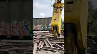 Railway track cutting machine | Railway track expand #shorts #youtubeshorts