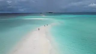 TravelSerb | Maldives | Long Beach | Sandbank | Dhigurashu Thun'di | Dhigurah | Drone footage