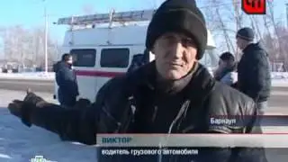 В закусочную врезался грузовик с углем