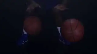 Умный баскетбольный мяч DribbleUP