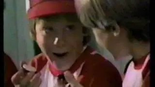 Nabisco Oreo Double Stuff Cookies Commerical 1988