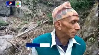 गुफा संरक्षमा लागे युवा