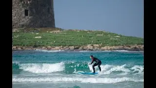 How to surf in Sardegna at la Pelosa beach