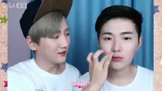 Baozi Hana put lipstick at bilibili live streaming 16062017