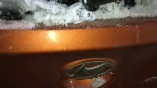 How to open the trunk of a Solaris hatchback