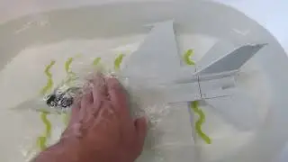 F-16 Falcon 1/32 scale as RC submarine, flotation test