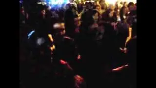 LA PLEY BUK (EN VIVO)