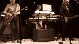 THE MOODY BLUES -- "HIGHER AND HIGHER" / "TUESDAY AFTERNOON"
