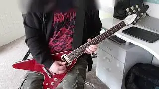 Jamming a Guitar Solo over Bossa Nova Garage Rock track - Gibson V and yamaha THR10