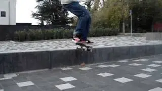 Sander 180 switch 50, fakie 360 out