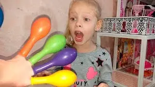 Английский язык для детей Цвета на английском Учим английский играя Учим цвета с шариками
